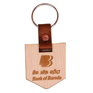 52024K13*K13 WOODEN KEYCHAIN 