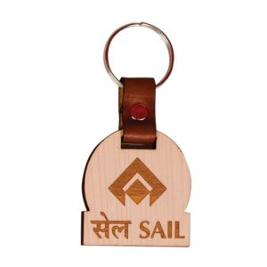 52024K17*K17 WOODEN KEYCHAIN 