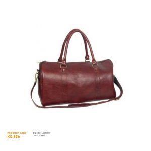 822024836*BIG NDM LEATHER DUFFLE BAG